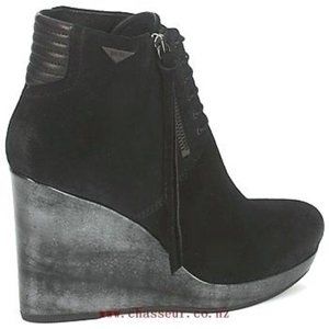 Diesel booties  wedge size 7